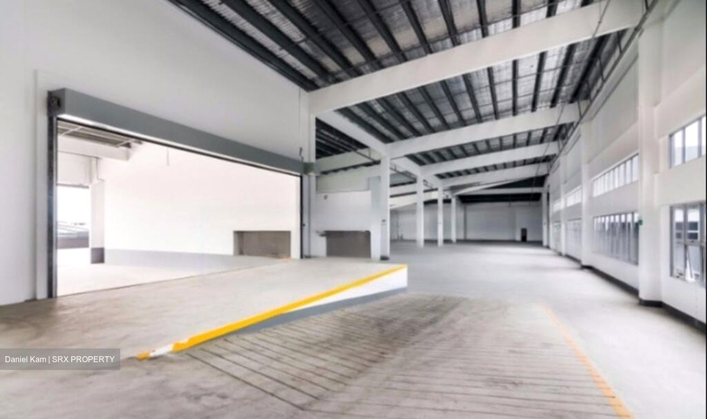 Tuas Road (D22), Warehouse #472852641